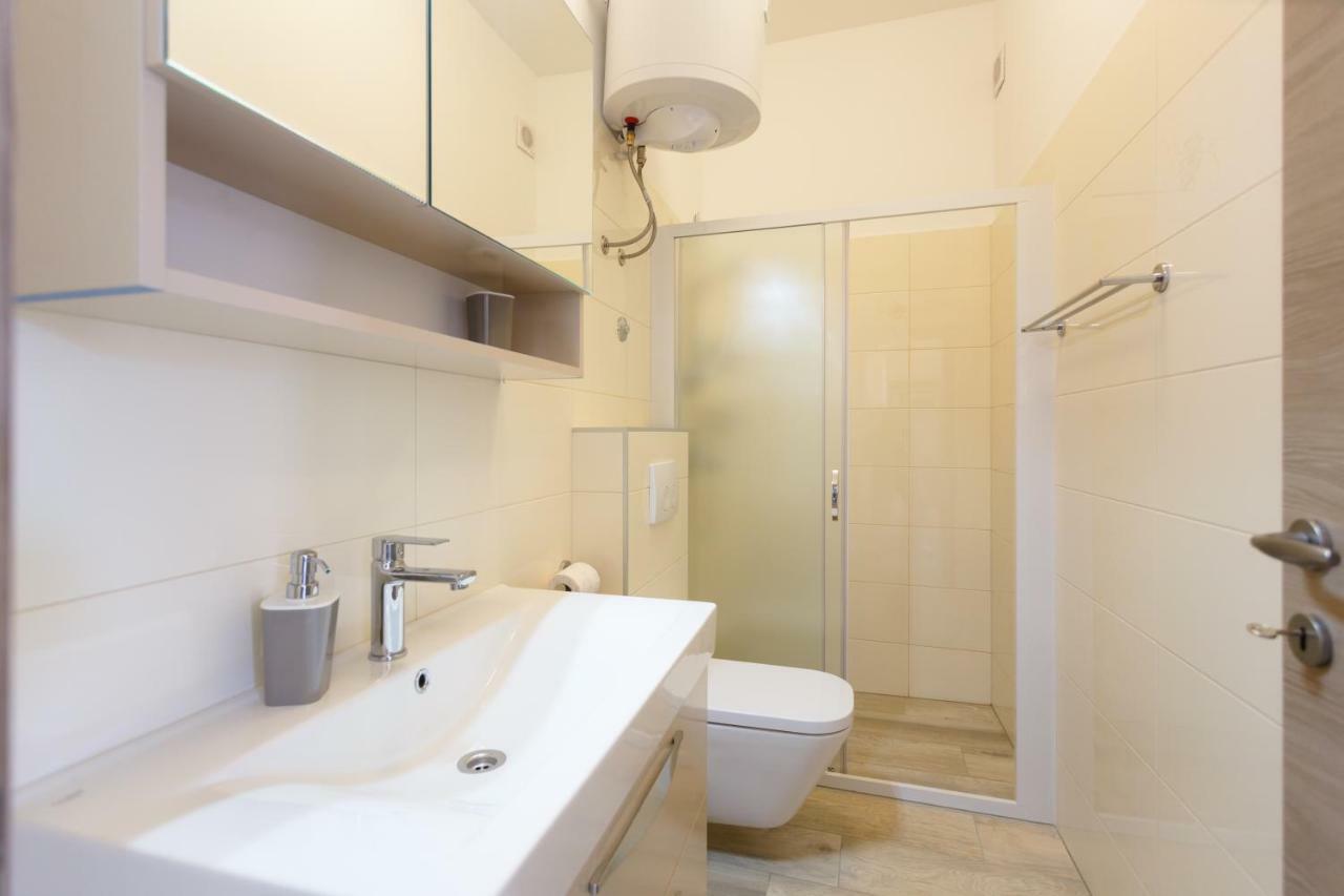 Apartment Rosemary 24 Krk Town Luaran gambar