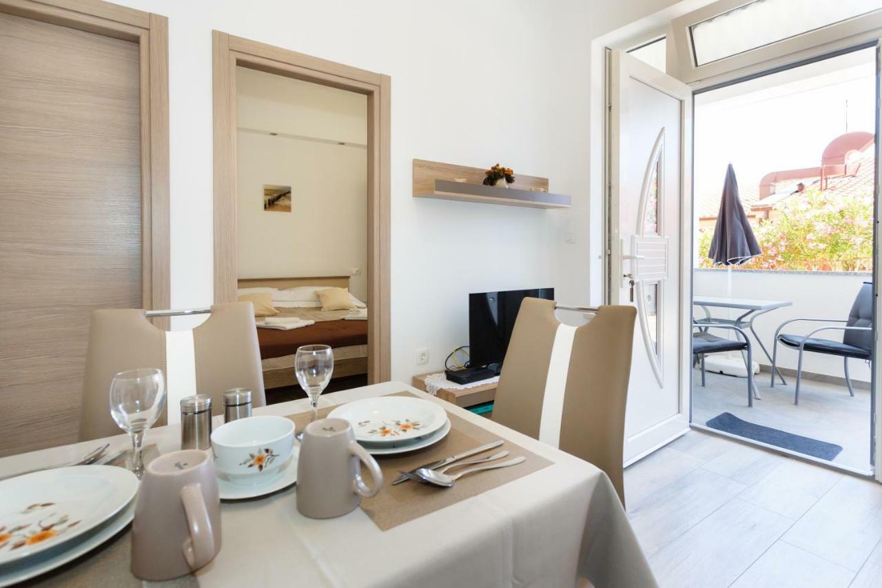 Apartment Rosemary 24 Krk Town Luaran gambar